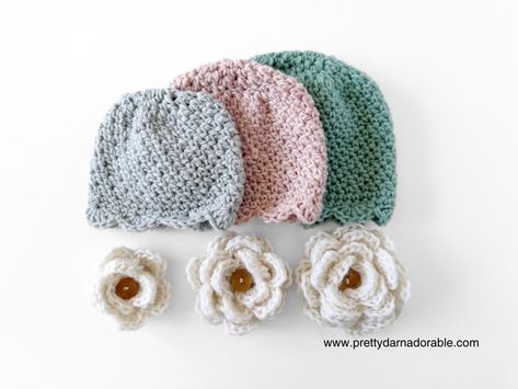 Create matching hats with my free crochet pattern for the Sweet Scalloped Beanie! This beginner-friendly pattern includes a detailed video tutorial and features a beautiful crochet rose. Made with worsted weight yarn, it's perfect for both moms and kids. Click now to see how easy it really is! Crochet Hat Free Pattern, Easy Crochet Baby Hat, Baby Crochet Hat, Easy Crochet Hat Patterns, Beanie Hat Pattern, Matching Hats, Crochet Baby Beanie, Crochet Baby Hat Patterns, Easy Crochet Hat