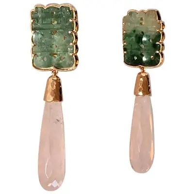 Jade Jewelry Design, Roman Jewelry, Antique Jade, Vintage Drop Earrings, Chinese Jewelry, Chinese Jade, Earrings Rose Gold, Diamond Jewelry Designs, Jade Earrings