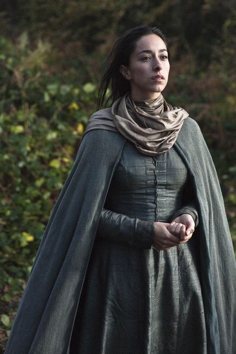 Talisa Stark, Michele Clapton, Michele Carragher, Oona Chaplin, Game Of Thrones Costumes, Game Of Thrones Series, Robb Stark, Got Characters, Photo Games