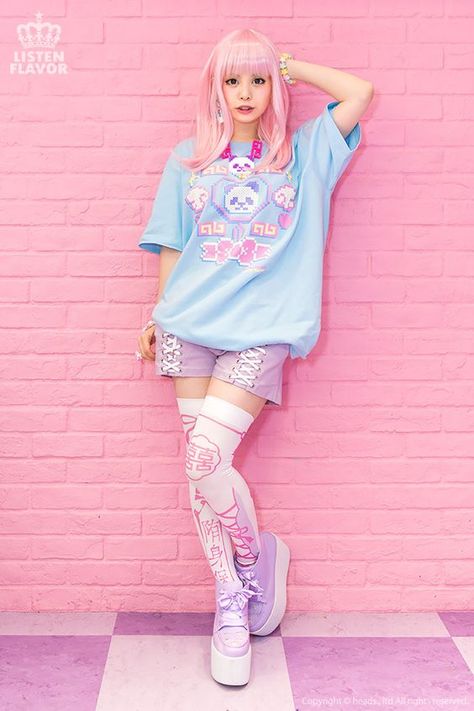 Decora Fashion Outfits, Pop Kei, Fairy Kei Fashion, Outfit Essentials, Fashion Kawaii, Harajuku Fashion Street, Tokyo Street Fashion, Harajuku Girls, Pastel Goth Fashion