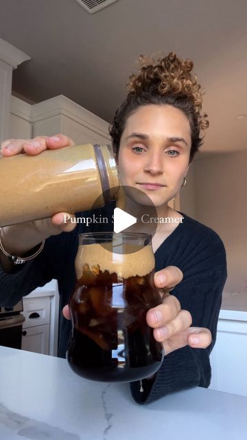 Bearenger on Instagram: "MAKE YOUR OWN PLUMBING SPICE CREAMER 👏🎃 #healthyrecipes #foodasmr #easyrecipe #pumpkinspice" Diy Pumpkin Spice Creamer, Healthy Latte Recipe, Pumpkin Spice Creamer Recipe, Pumpkin Creamer, Homemade Pumpkin Spice Creamer, Healthier Drinks, October Recipes, October Food, Pumpkin Spice Creamer