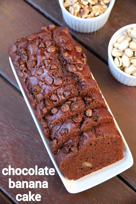 chocolate banana cake recipe | banana and chocolate cake | banana chocolate chip cake Banana Chocolate Chip Cake, Banana And Chocolate, Chocolate Banana Cake, Cake Banana, Resipi Kek, Chocolate Cake Recipe Moist, Recipe Banana, Chocolate Dishes, Loaf Cakes