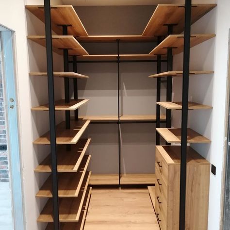 Closet Industrial, Clothing Room, Industrial Closet, Master Suite Bedroom, Boys Closet, Closet Design Layout, Luxury Room Bedroom, Small Closets, Closet Remodel