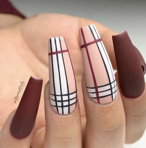 Burgundy Matte Nails, Burberry Nails, Plaid Nail Designs, Brown Nails Design, Plaid Nails, Winter Nails Acrylic, Matte Nails Design, Nails Winter, Cute Acrylic Nail Designs