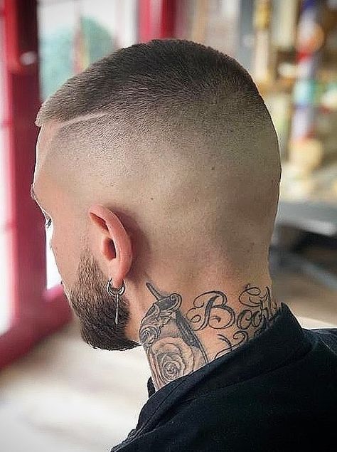 Styled Buzzcut Men, Buzzcut With Line, Skin Fade Buzzcut Men, Buzzcut Men Fade, Marine Haircut, Fade Hairstyles For Men, Mens Haircuts Thick Hair, Army Haircut, Skin Fade Hairstyle