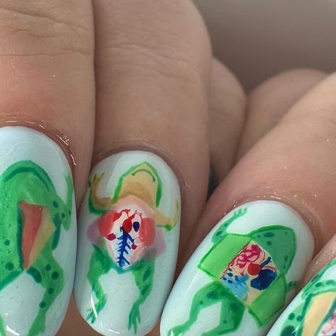 Nail Haven on Instagram: "Down to frog 🐸 @rachelantonoff inspired   #nailart #handpaintednailart #frognails #sciencenails" Cavetown Inspired Nails, Frog Manicure, Muppet Nails, Frog Nails Designs, Funny Nail Designs, Breaking Bad Nails, Funny Nails Ideas, Weird Nail Ideas, Tomato Nails