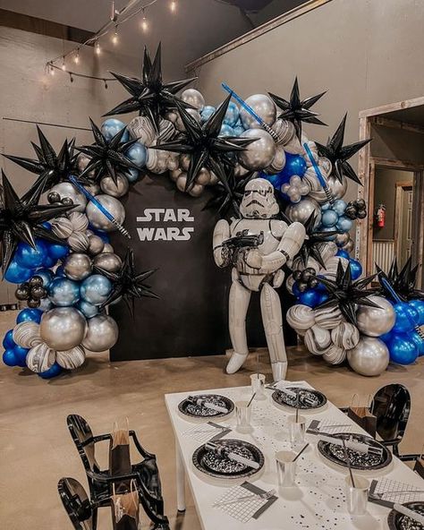 Star Wars Baby Shower Decorations, Star Wars Balloons, Star Wars Theme Birthday, Star Wars Party Decorations, Decoracion Star Wars, Star Wars Themed Birthday Party, Star Wars Baby Shower, Star Wars Theme Party, Happy Star Wars Day