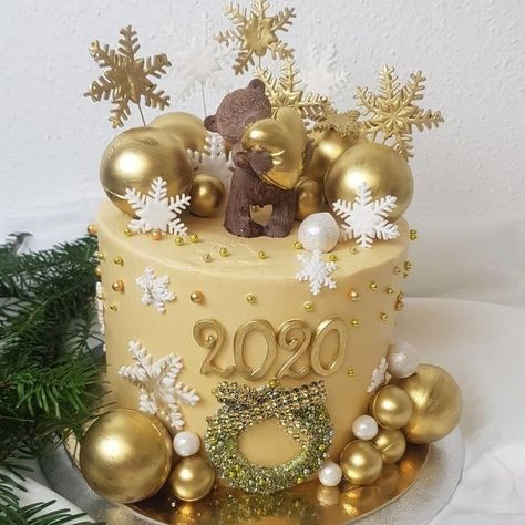 New Year Cake Design, New Year Cake Designs, New Year Cake Decoration, New Year Cake, Cupcake Tower Wedding, Baby Shower Cake Decorations, Christmas Themed Cake, Christmas Cake Designs, New Year's Cake