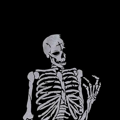 #typ #goranifarsi #texti_rash #tiktok #foryourpage #foryou #edit #💞 | TikTok Discord Pfp Skeleton, Good Pfp For Discord Dark, Ageing Makeup, Skeleton Pfp, 206 Bones, Skeleton Pics, Skeleton Artwork, Skull Icon, Gas Mask Art