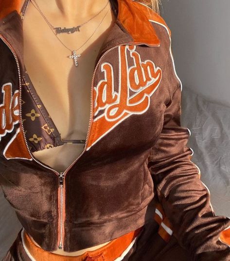 JADED LONDON on Instagram: “Up close & personal with our Velour set 🤎” Velour Jacket Outfit, 90s Tracksuit, Velour Jacket, Tracksuit Jacket, Jaded London, Winter Fits, Jacket Brands, Cropped Jacket, Fashion Killa