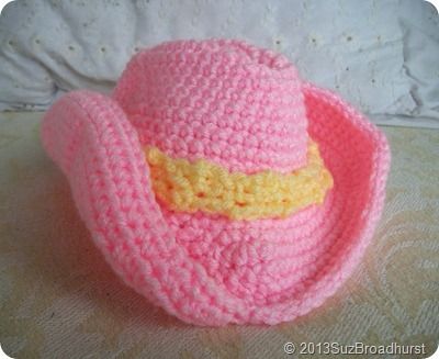 Baby Cowboy Hat, Cowboy Hat Pattern, Cowboy Hat Bands, Leather Cowboy Hats, Cowboy Baby, Knit Projects, Cowgirl Hat, Baby Cowboy, Crochet Round