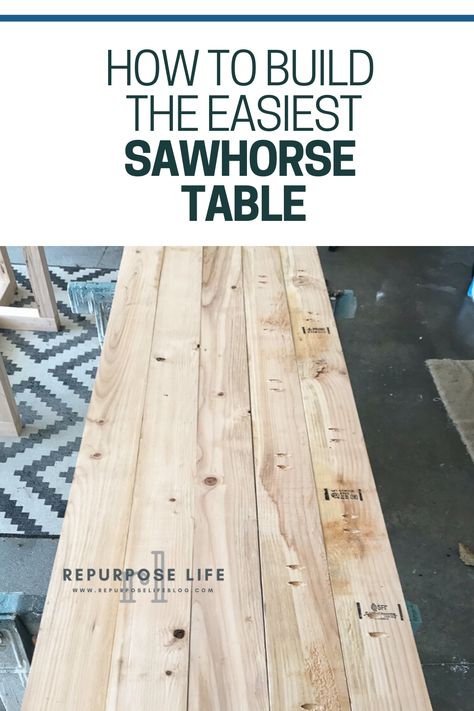 Build an outdoor (or indoor) sawhorse table with just two workbenches and pinewood. Check out these easy DIY plans for your next dining table. Sawhorse Table Diy, Diy Sawhorse Table, Board Countertops, Shiplap Accent Walls, Modern Diy Decor, Sawhorse Table, Saw Horse Table, Saw Horse Diy, Easy Kitchen Decor