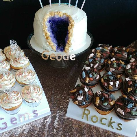 Geology Graduation Party Ideas, Geology Party Ideas, Crystals Birthday Party, Rocks And Minerals Birthday Party, Geode Birthday Party Decorations, Rocks And Gems Birthday Party, Geology Party Food, Geologist Birthday Party Ideas, Gem First Birthday Theme