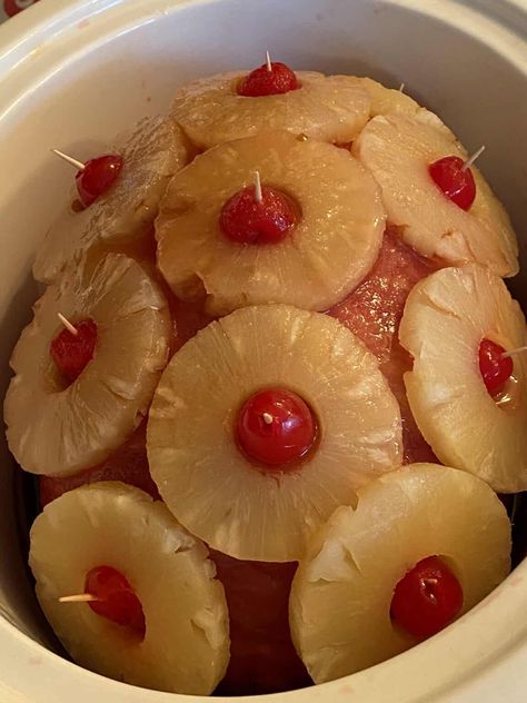 Ham with Pineapple and Cherries Ham With Pineapple And Cherries, Cherry Ham, Ham With Pineapple, Smoked Ham Recipe, Traditional Christmas Cake, Pineapple Ham, Honey Glazed Ham, Yule Log Cake, Crockpot Ham