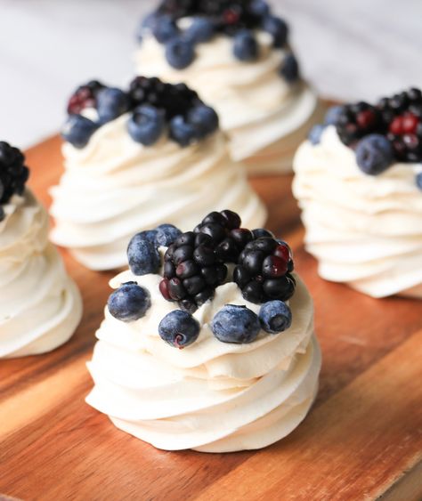 Mini Pavlovas Meringue Nests, Mini Pavlovas, Homemade Lemon Curd, Egg Yolks, Baked Goodies, Summer Dessert, Heavy Whipping Cream, Fresh Berries, Lemon Curd