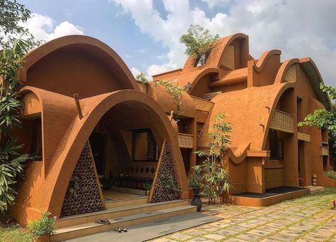 African Vernacular Architecture, African Inspired Architecture, African Architecture Modern House, East African Architecture, African Futurism Architecture, African Architecture Ancient, North African Architecture, Modern African Architecture, Afrocentric Architecture