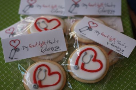 Dental Cookies, Nursing Cookies, Nurse Cakes, Medical Cookies, Nurse Cookies, No Bake Sugar Cookies, Thank You Cookies, Cookie Craft, Rolled Sugar Cookies