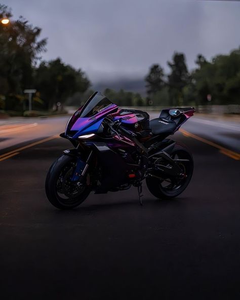 Black R6 Yamaha, Sports Bikes Motorcycles Yamaha R6, Yamaha R1 Black And Purple, Yamaha R3 2023, Motorbike Yamaha R6, Yamaha R6 Aesthetic, Yamaha R3 Wallpaper, Yamaha R7 Wallpaper, Yamaha Motorcycles R6