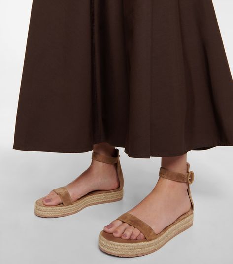 Portofino suede espadrille sandals Brown Accessories, Low Shoes, Espadrille Sandals, Brown Sandals, Together We Can, Gianvito Rossi, Sandal Espadrille, Open Toe, Camel