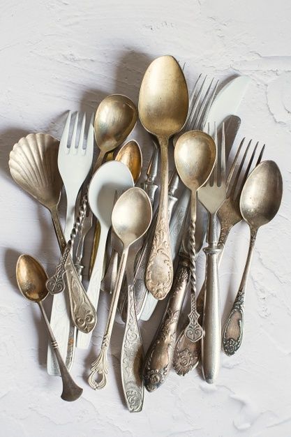 Vintage Cutlery Aesthetic, Cutlery Aesthetic, Aesthetic Cutlery, Rustic Cutlery, Restaurant Cutlery, Start A Restaurant, Antique Cutlery, Vintage Utensils, Starting A Restaurant