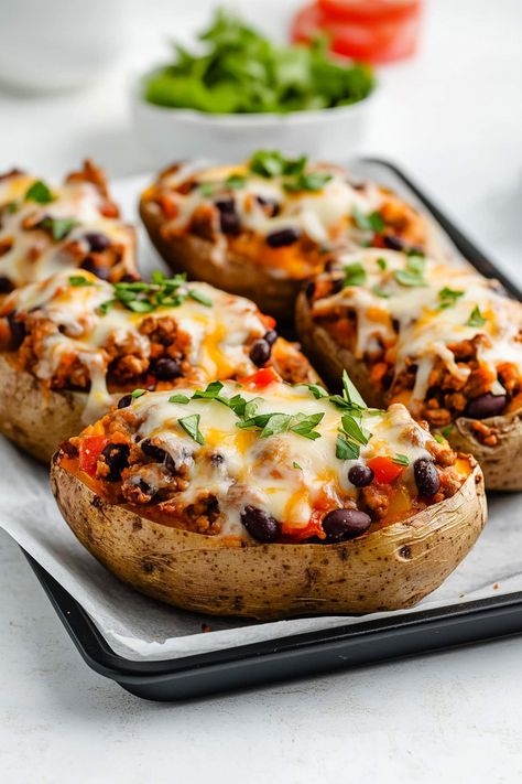 High Protein Ground Turkey Stuffed Sweet Potato Chickpea Stuffed Sweet Potato, High Protein Meals With Sweet Potato, Ground Turkey Sweet Potato Recipes, Protein Baked Potato, Ground Turkey And Sweet Potato Recipe, Turkey Stuffed Sweet Potato, Sweet Potato Ground Turkey, Potato Boats, Stuffed Sweet Potato