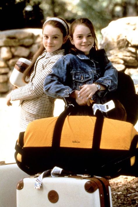 Parent Trap Movie, Trapped Movie, The Parent Trap, Natasha Richardson, Parent Trap, Classic Denim Jacket, Lindsay Lohan, Teen Vogue, Iconic Movies