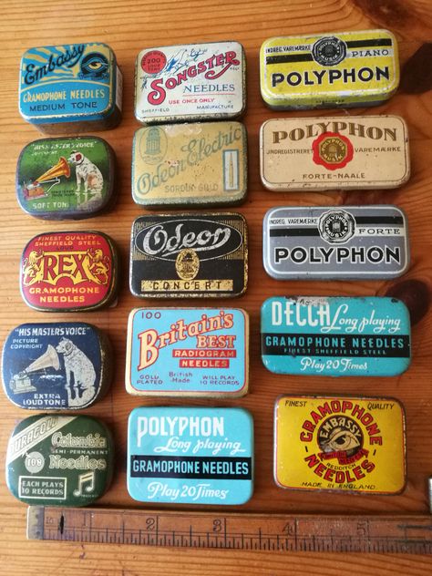 A collection of colourful gramophone needles Vintage Containers, Lata Vintage, Collections Photography, Vintage Packaging, Art Gallery Wallpaper, Vintage Tins, Craft Room Organization, Vintage Iron, Tin Boxes