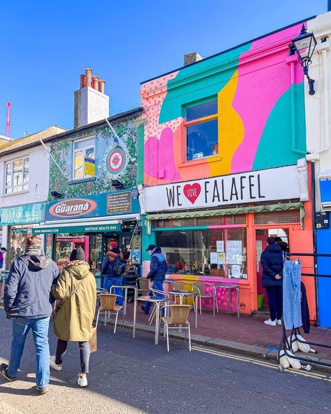 Alice & Gem Outdoors ᵘᵏ’s Instagram post: “| 🛍𝑺𝒉𝒐𝒑𝒑𝒊𝒏𝒈 𝒊𝒏 𝒄𝒐𝒍𝒐𝒖𝒓. Shopping counts as outdoors if you only go when it’s sunny… The beautiful lanes of Brighton providing the perfect…” The Lanes Brighton, Brighton Lanes, Health Bar, Brighton, Sunnies, Vision Board, Gems, Instagram Post, Boutique