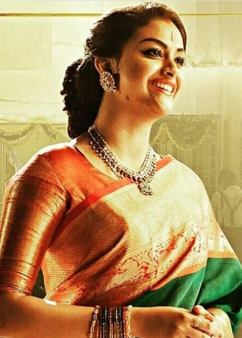 Nadigaiyar thilagam Traditional Look In Saree, Keerthy Suresh, Privacy Settings, Saree Blouse Neck Designs, Traditional Look, Wedding Blouse Designs, Indian Saree Blouse, Indian Saree Blouses Designs, Indian Film