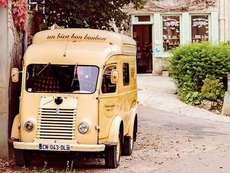 The sweet village of Flavigny-sur-Ozerain, Burgundy - The Good Life France Burgundy France, Ancient Houses, Gothic Church, Ancient Buildings, French Revolution, French Garden, The Monks, The Good Life, Beautiful Villages