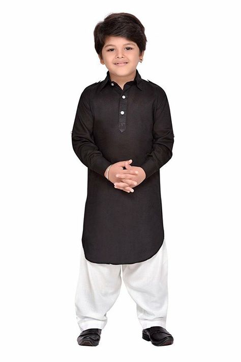 Navratri Dance, Pathani Suit, Boys Clothes Patterns, Kids Kurta Pajama, Kids Indian Wear, School Performance, Boys Kurta Design, Kids Dress Boys, Kids Kurta