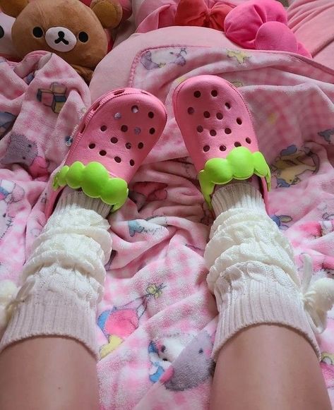 Strawberry Crocs, Kawaii Outfit Ideas, Doll Closet, Kawaii Shoes, Kawaii Core, Kawaii Fashion Outfits, Kawaii Room, Hello Kitty Items, Kawaii Aesthetic