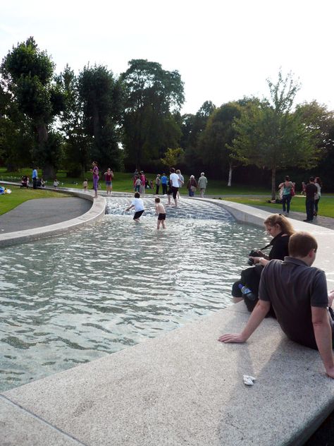 Diana, Princess of Wales Memorial Fountain @ Hyde Park - a photo ... Princess Diana Memorial Fountain, Diana Memorial Fountain, Princess Diana Memorial, Diana Memorial, Hyde Park London, Eco City, Diana Princess Of Wales, Diana Princess, Water Fountains