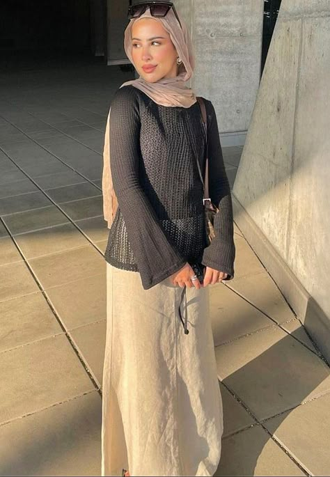 Ig: yasminakhly Modesty Fashion Casual, Hijabi Summer Outfits, Hijabi Summer, Hijab Fits, New Hijab, Modest Summer Fashion, Hijab Fashion Summer, Modest Casual, Modest Casual Outfits