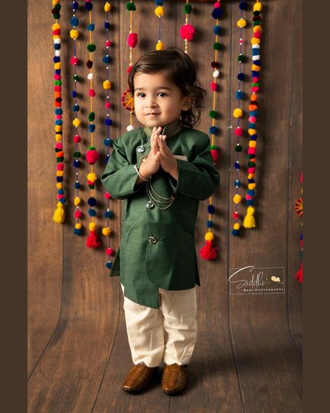 Diwali Photoshoot, Photoshoot Background, Birthday Collage, Happy Times, Navratri Special, The Hope, Photographing Babies, Baby Photoshoot, Baby Photo