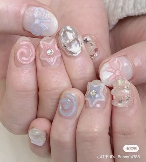 Japanese Nail Art Short Nails, White Cute Room, Kawaii Nails Short, Blue Star Nails, Room Inspo Aesthetic, Cute Room Inspo, Aesthetic Nail, Cute Short Nails, Asian Nails