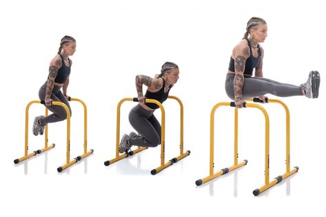 Total-Body Parallel Bar Workout Parallel Bar, Workouts Outside, Dip Bar, Bar Workout, Trening Fitness, Strength Conditioning, Reverse Lunges, Circuit Workout, Circuit Training