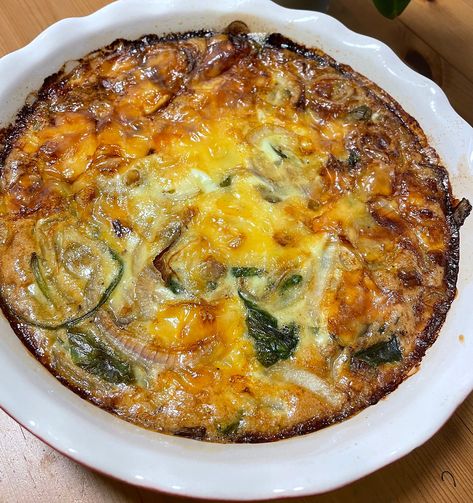 Cheesy Caramelized Spinach Onion Quiche Pies For Dinner, Spinach Feta Quiche, Feta Quiche, Onion Quiche, Carmelized Onions, Spinach Feta, Crustless Quiche, Flaky Pie Crust, Spinach And Feta