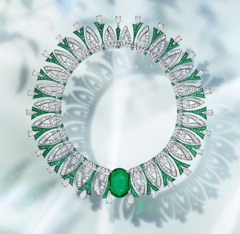 Bulgari Tribute to Paris necklace from the Eden The Garden of Wonders High Jewellery collection, set with a 35.53 carat oval-shaped Colombian emerald cabochon, six pear-shaped diamonds of 6.08 carats, plus buff top emeralds, fancy-cut diamonds and pavé-set stones Paris Necklace, Bvlgari Necklace, Haute Jewelry, Ruby And Diamond Necklace, Bulgari Jewelry, Bvlgari Jewelry, Jewelry Design Drawing, Emerald Bead, Emerald Necklace