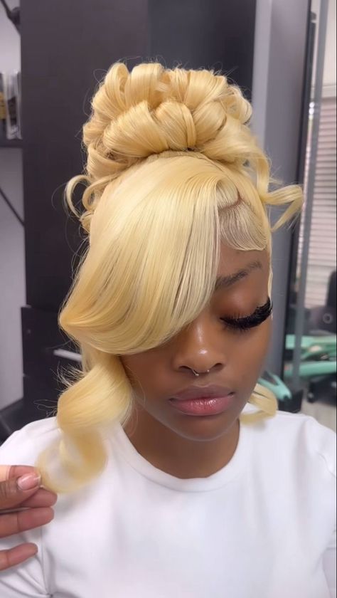 Glam Prom Hair, 30inch Wig, Blonde Baddie, Blonde Updo, Quick Weave Hairstyles, Frontal Hairstyles, Healthier Hair, Dope Hairstyles, Hair Laid