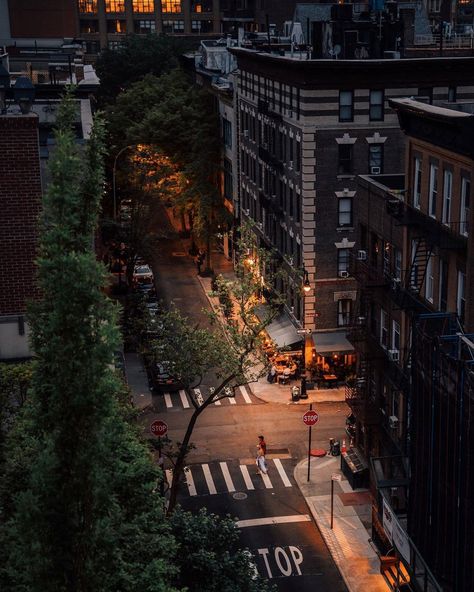 Dylan Walker’s Instagram post: “A peaceful night in the West Village. Thanks for the views @stonehengenyc 🙌” Urban City Street, Dylan Walker, Nyc Dream, Vegas Pools, West Village Nyc, San Myshuno, City Life Photography, New York Vibes, Peaceful Night