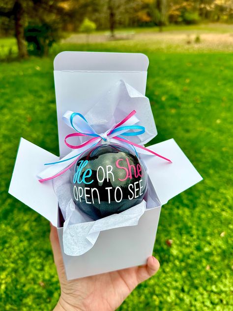 Gender reveal ornament. Grandparents gender reveal. Aunt gender reveal. Keeper of the gender #genderreveal Gender Reveal Ideas For Grandparents, Gender Reveal For Grandparents, Gender Reveal Ornament, Gender Determination, Unique Gender Reveal, Keeper Of The Gender, Gender Reveal Unique, Vinyl Shop, Plastic Pop