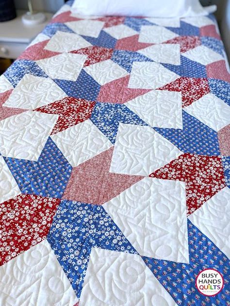 Sketch Prints, Stars Quilt Pattern, Quilts Of Valor, Stars Quilt, Flag Quilt, Queen And King, Patriotic Quilts, Quilt Of Valor, Easy Quilt Patterns