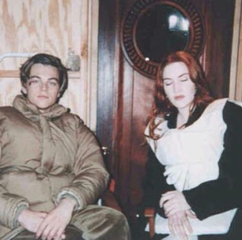 Titanic Behind The Scenes, Titanic Wreck, Titanic Photos, Titanic 1997, Leo And Kate, Leonardo Dicaprio 90s, Young Leonardo Dicaprio, Titanic Movie, Leo Dicaprio