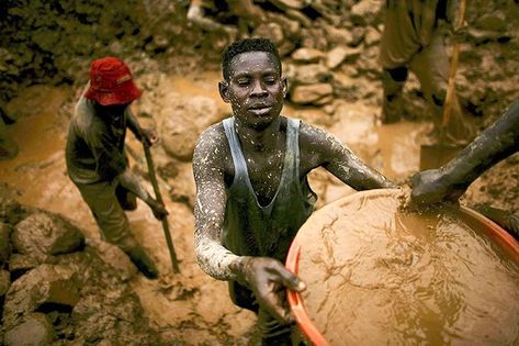 Conflict Diamonds - Facts About Blood Diamonds (With Video) Diamond Facts, Blood Diamond, African Countries, Coimbatore, Ivory Coast, Bbc News, Photo Instagram, Supply Chain, Jewellery Display