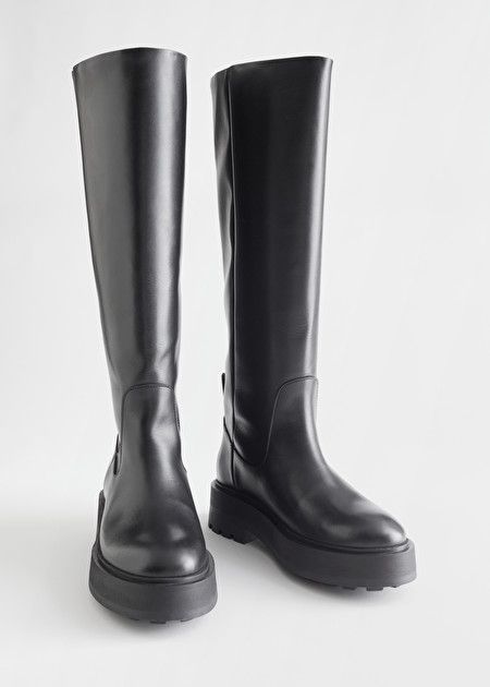 Valentino Boots, Knee High Boots Flat, Lug Boots, High Boots Outfit, Black High Boots, Lug Sole Boots, High Leather Boots, Black Knee High Boots, Black Boots Tall