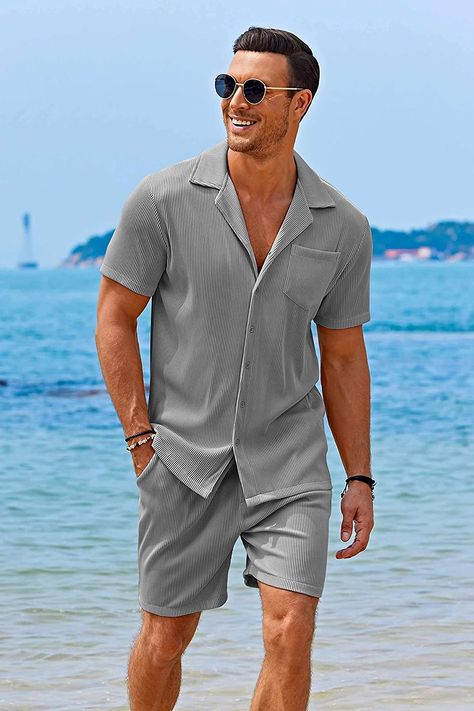 Italian Summer Outfits Men, Fashion Beach Outfits, Mens Beach Outfits, Mens Vacation Outfits, Summer Outfits Men Beach, Mens Outfits Streetwear, Vacation Outfits Men, Beach Outfit Men, Italian Summer Outfits