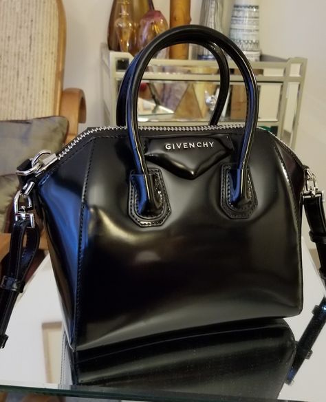 Givenchy Mini Antigona Antigona Mini, Givenchy Mini Antigona, Mini Antigona, Management Consultant, Givenchy Antigona, In My 20s, Givenchy Bag, Bag Outfit, Luxury Purses