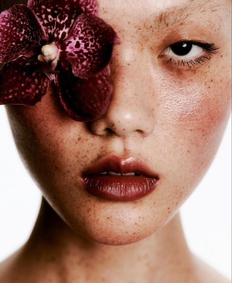 Flower Photoshoot Editorial, Names That Mean Beautiful, Flower Makeup, Vogue Editorial, Flower Photoshoot, Jewelry Editorial, Beauty Photoshoot, Dior Beauty, Beauty Shoot