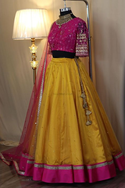 South Asian Wedding Dress, Hot Pink Lehenga, Yellow Skirt Outfits, Sister Of The Bride, Anarkali Lehenga, Organza Lehenga, Yellow Lehenga, Asian Wedding Dress, Lehenga Designs Simple